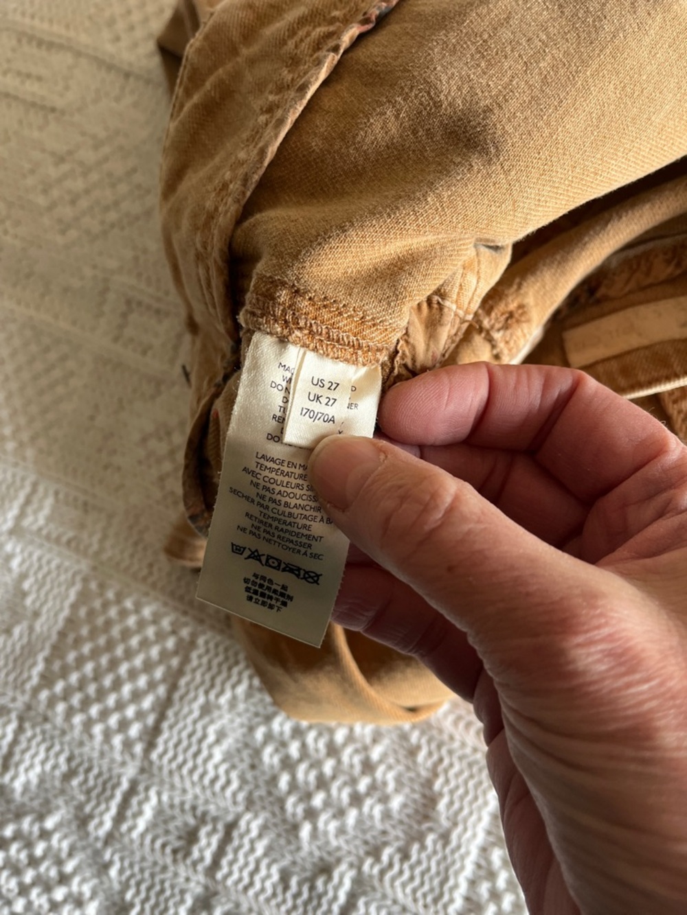 Pilcro Straight-Leg Cargo Pants in Warm Tan - Picture 4 of 13